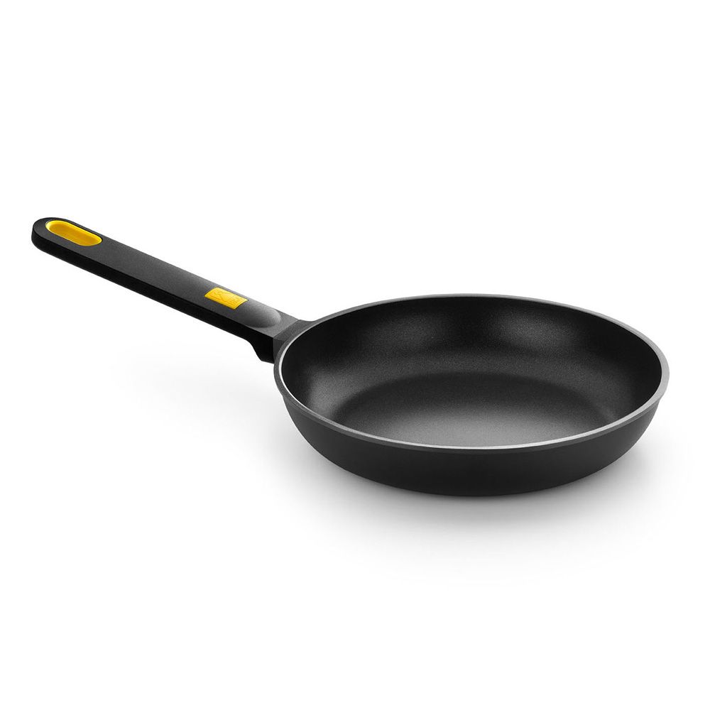 Frigideira de alumínio fundido com revestimento antiaderente triplo, daily PRO, Ø26 cm