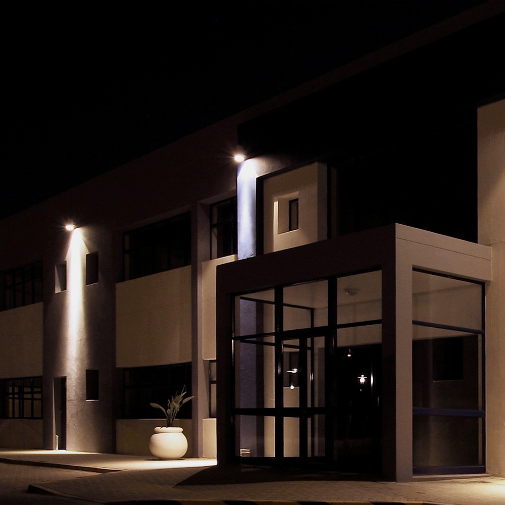 Projetor LED, COR preta, 20 W, 1900 LM, 4000 K, 138 x 27 x 122 mm - Image 3