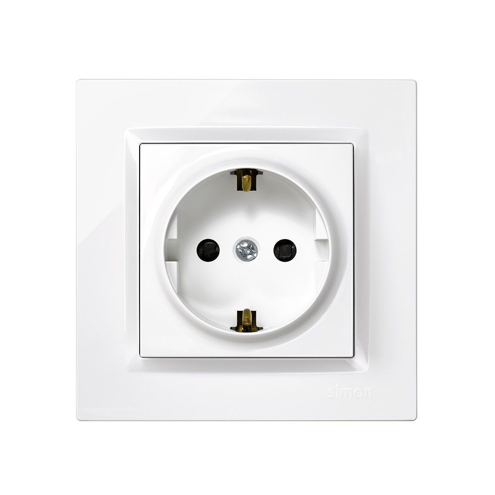 Plugue 2P+T tipo F branco com quadro