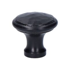 Puxador de porta, em ferro com acabamento preto, 32 mm