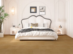 Pavimento vinílico Honey Spring Oak num quarto
