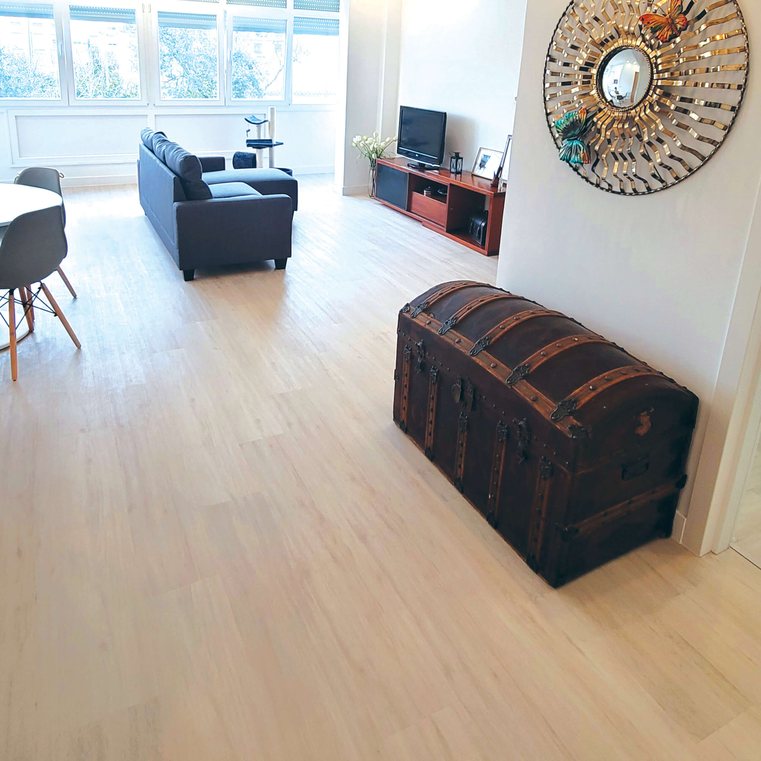 Pavimento vinílico Pearl Liberty Ash instalado (4)
